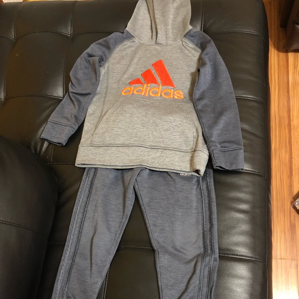 Adidas boys set